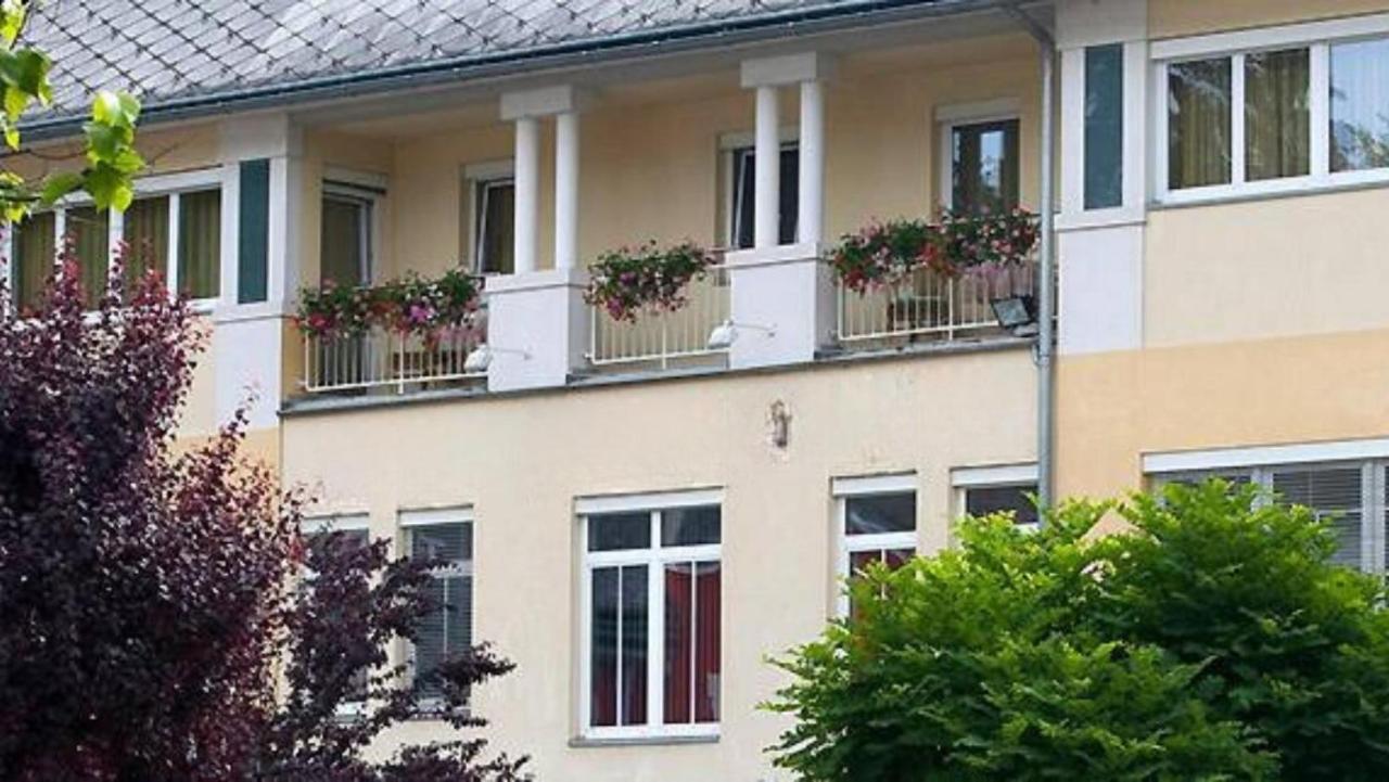 Appartement Buergerbraeu Hermagor المظهر الخارجي الصورة